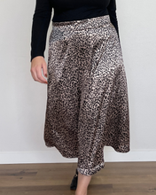 Load image into Gallery viewer, Sammi Skirt
