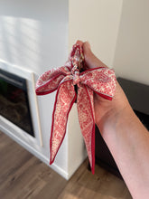 Load image into Gallery viewer, Belinda Bag Charm
