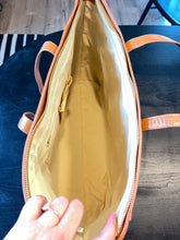 Load image into Gallery viewer, Rachelle Work Purse - Camel
