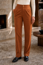 Load image into Gallery viewer, High Rise Twill Tailored Pants: BLACK NOIR / L
